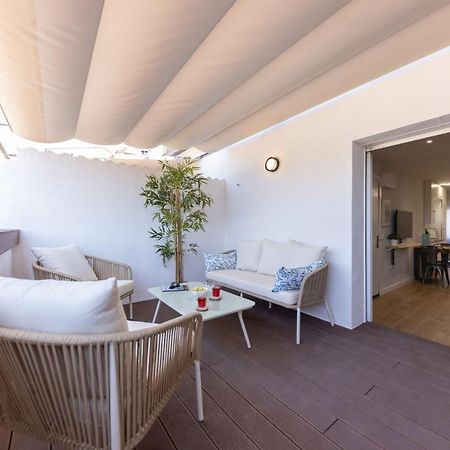 Апартаменты Bravissimo Eiximenis, With Beautiful Terrace And Views Жирона Экстерьер фото